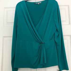 Jennifer Lopez NWT Stylish Green Top -Sz XL
